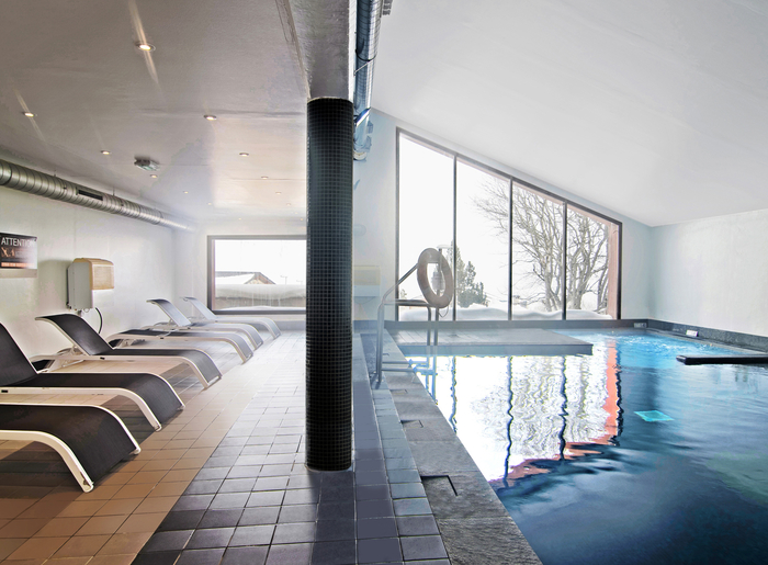 Les Chalets de l'Isard_piscine_2