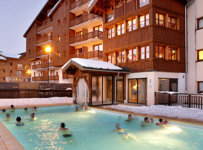 Valfréjus - La Turra - piscine_04