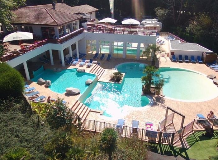 piscine-espelette-03